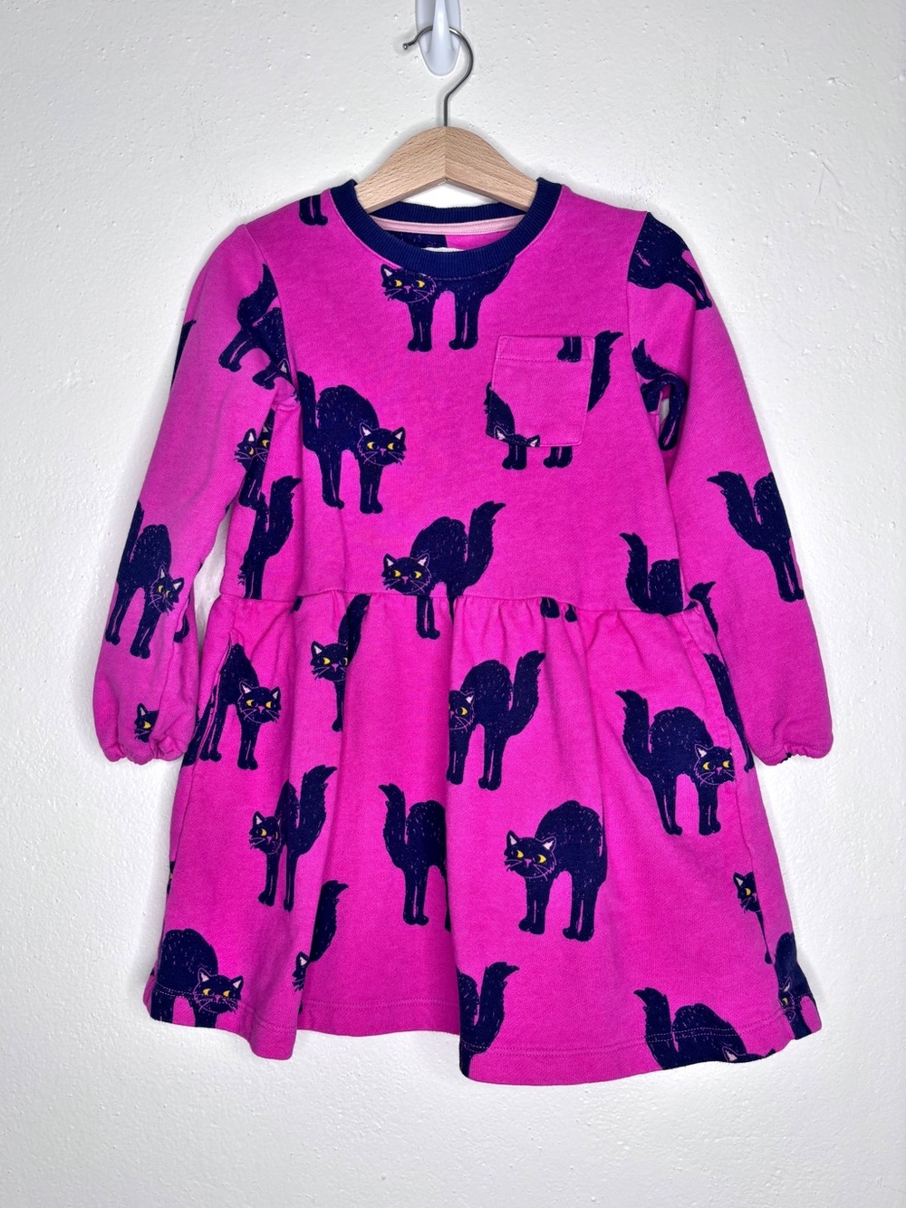 Mini Boden Pink Halloween Cats Sweatshirt Dress Size 4-5yrs. EUC